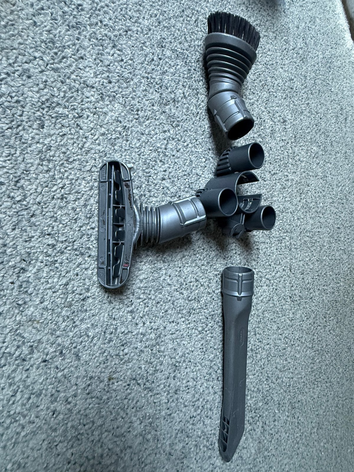 Dyson Stofzuiger DC08 Accessoires Set, Inclusief accessoires, Gebruikt, Overige typen, Ophalen of Verzenden