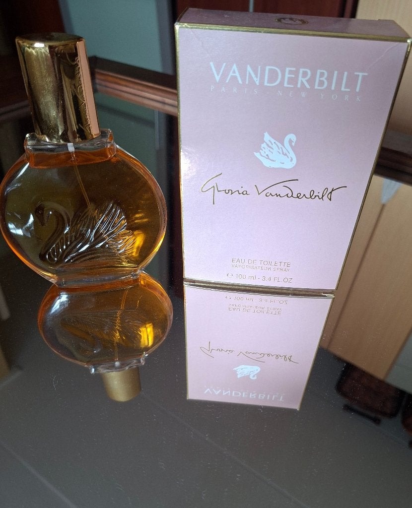 Nieuw eau de toilette, Ophalen of Verzenden, Nieuw