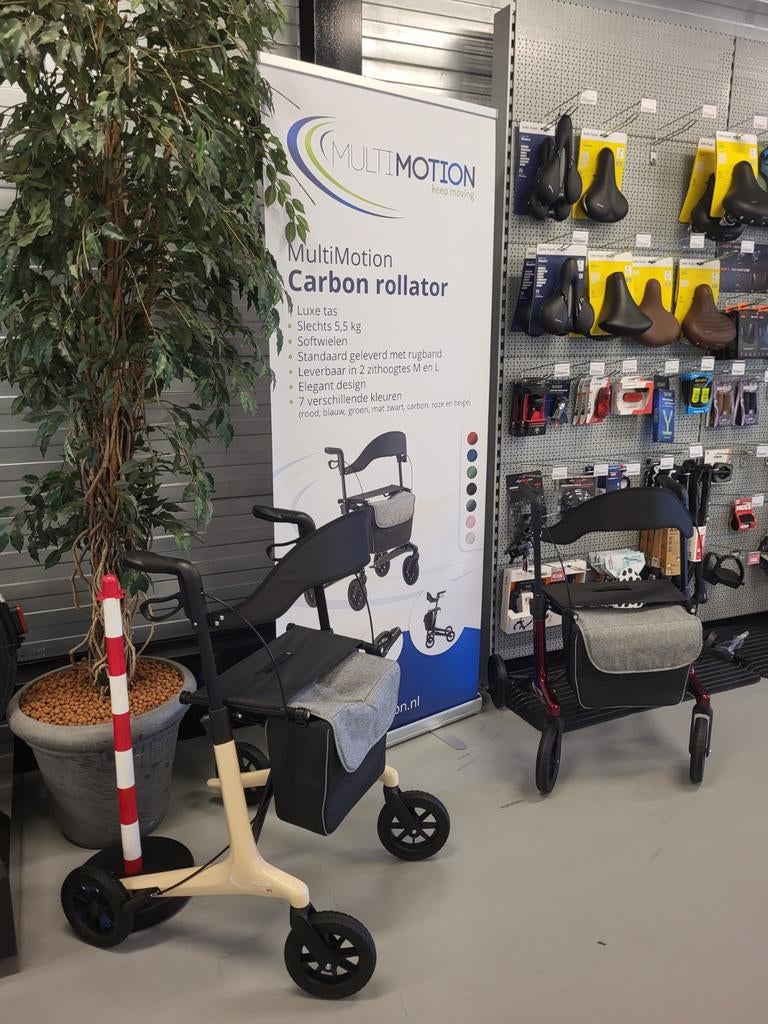 Rollators van MultiMotion lichtgewicht  carbon rollator., Diversen, Verpleegmiddelen, Ophalen of Verzenden