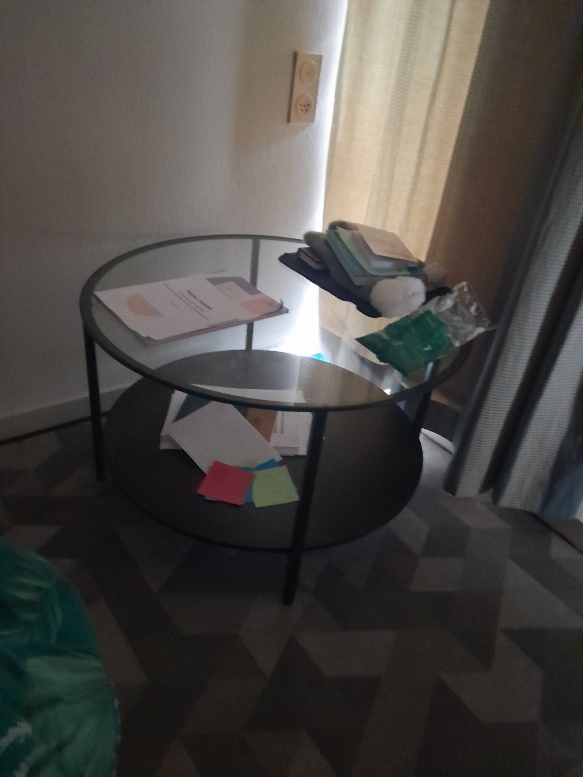 Glazen bijzettafel zonder spullen, Huis en Inrichting, Minder dan 55 cm, Gebruikt, Rond, Glas