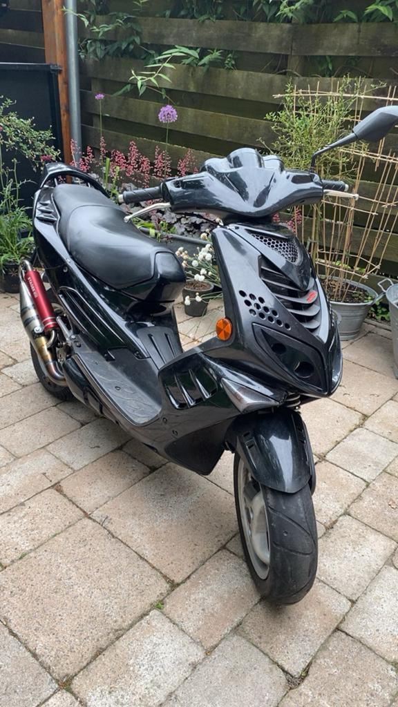 Speedfight 2 50cc LC, Fietsen en Brommers, Ophalen, Zo goed als nieuw, Tweetakt, Speedfight