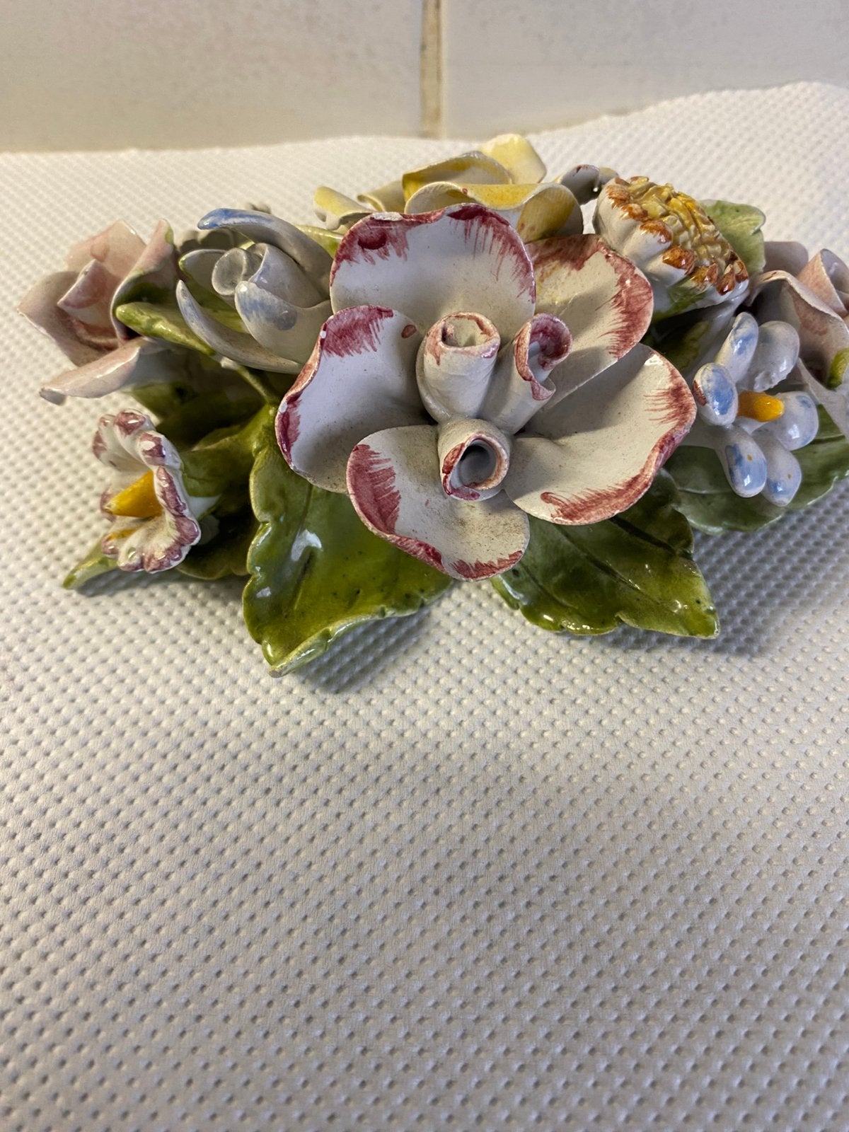 Vintage Bassano Keramiek Bloemen Boeket Decoratie, Antiek en Kunst, Antiek | Porselein, Ophalen of Verzenden