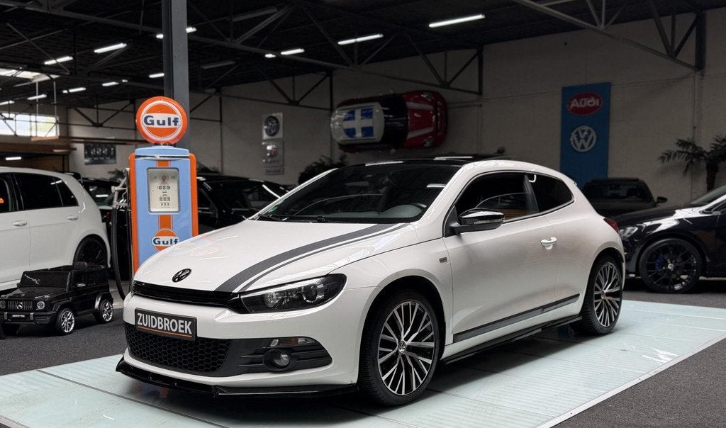 Volkswagen Scirocco 1.4 TSI Dak | Cruise | Navi | 18'' sport, 4 cilinders, 1290 kg, Origineel Nederlands, Bedrijf