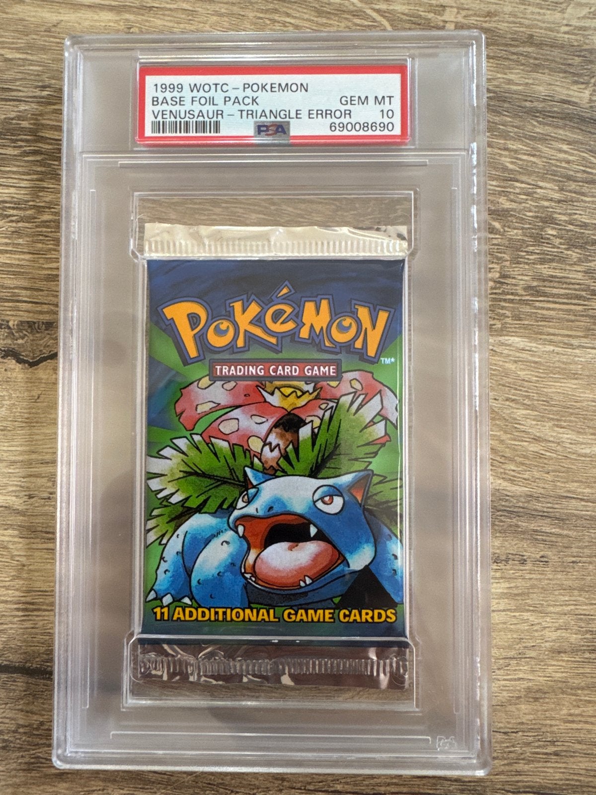 PSA 10 Venusaur Black Triangle Error Base Set Boosterpack, Ophalen of Verzenden, Nieuw, Booster