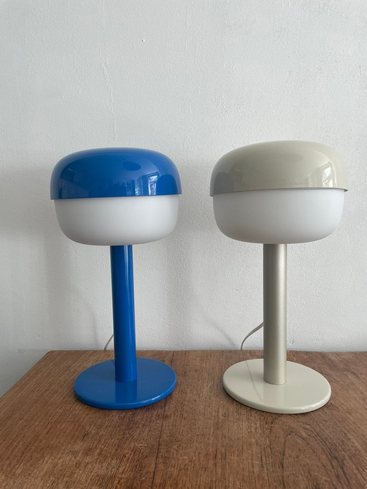 BLÅSVERK ikea tafellamp blauw en beige, Antiek en Kunst, Ophalen