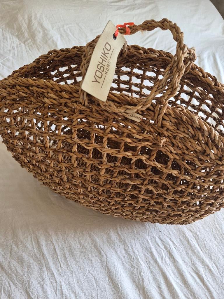 Yoshiko handgemaakte open mand met hengsels, Ophalen, Mand, Zo goed als nieuw, Riet