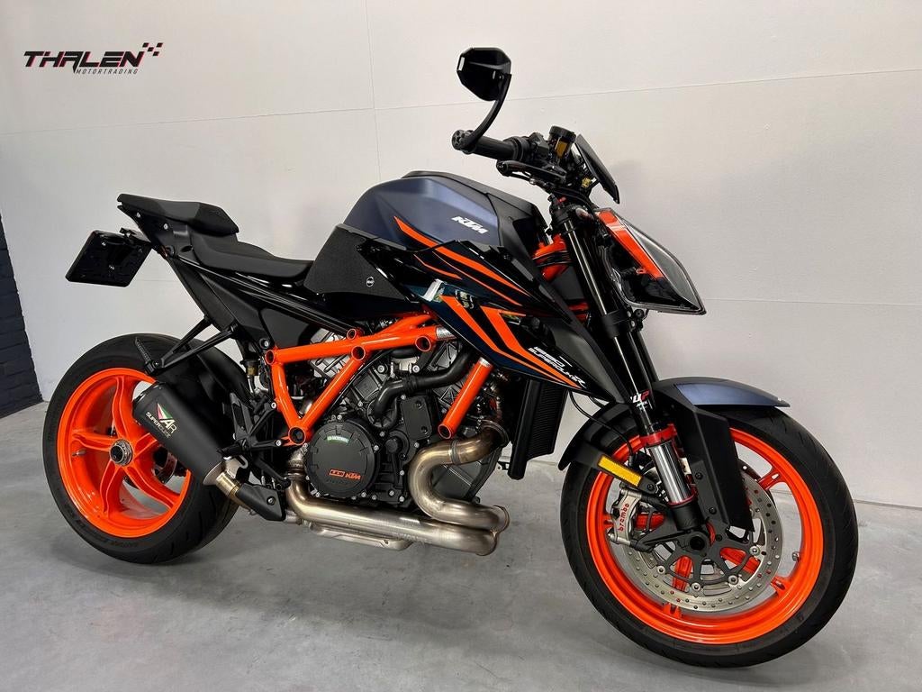 KTM 1290 SUPER DUKE R Tech Pack Autin Raci (bj 2024) km3500, 2 cilinders, KTM, Motorrijbewijs A, Bedrijf