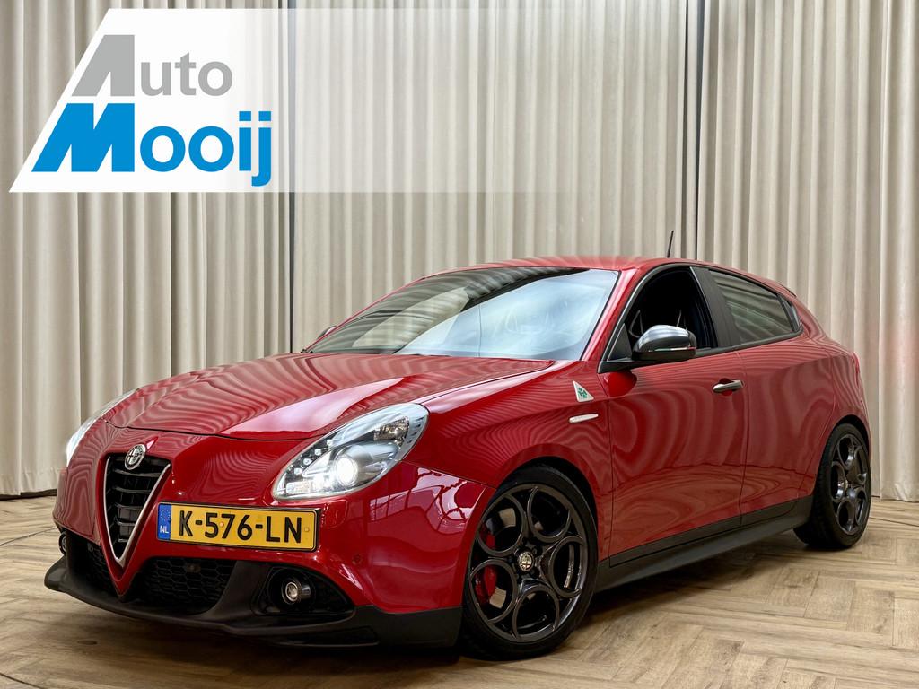 Alfa Romeo Giulietta 1.7 TBi Quadrifoglio Verde ''Launch Edi, Auto's, Gebruikt, 4 cilinders, Met garantie (alle), Bedrijf