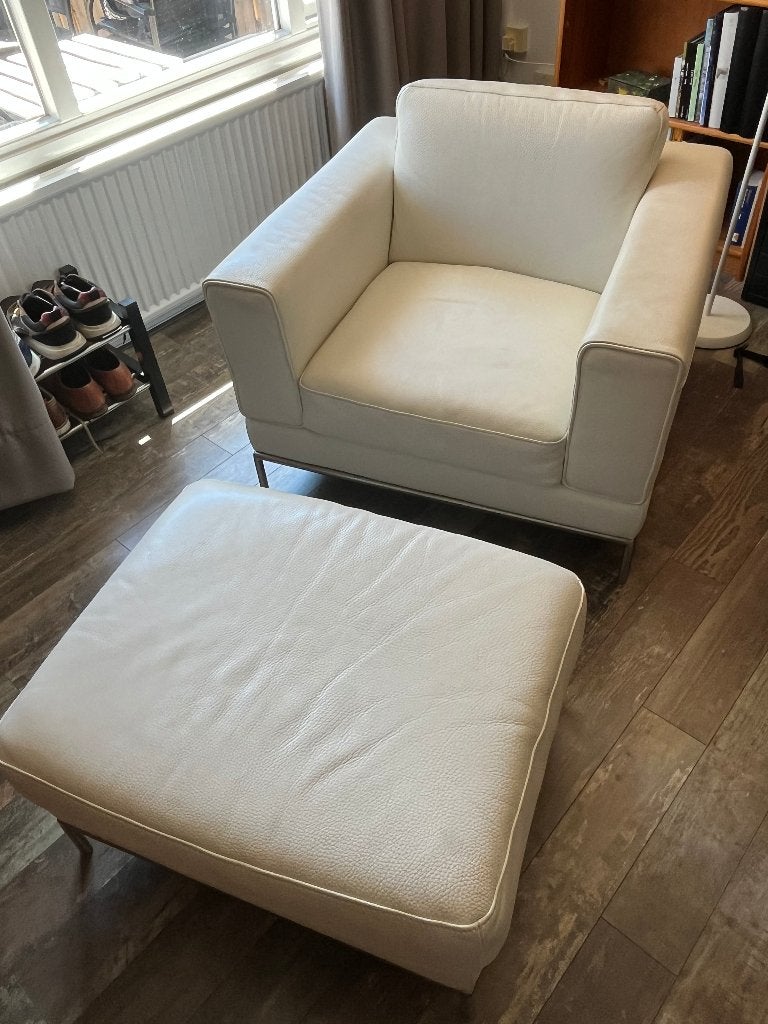 Witte fauteuil met ottoman/voetenbank (IKEA Arild), Ophalen, Gebruikt, 75 tot 100 cm, 75 tot 100 cm
