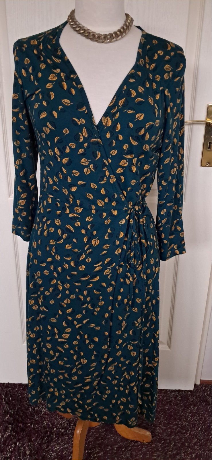 King Louie Tricot Jurk Maat 38 - Donkergroen met Bladprint, Kleding | Dames, Maat 38/40 (M), Onbekend, Ophalen of Verzenden, Zo goed als nieuw