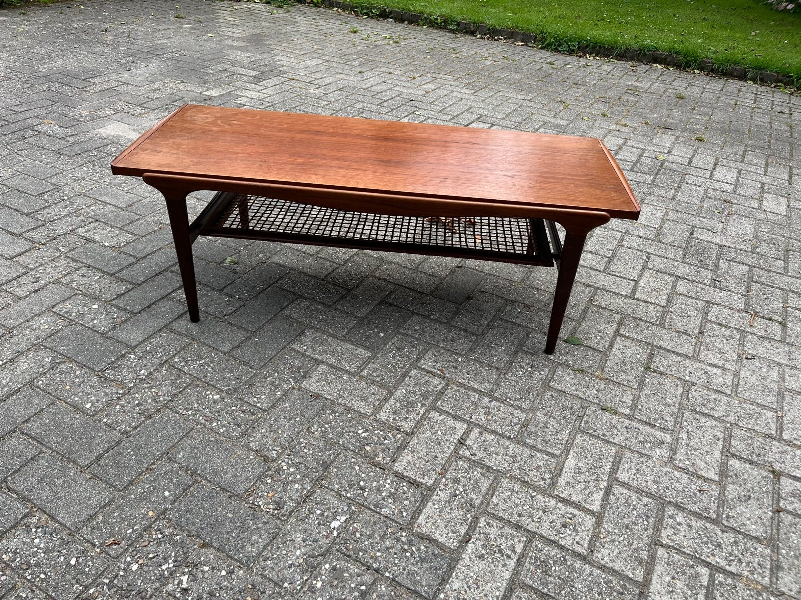 Salontafel teak draaibaar blad vintage retro €225 jaren 60, Ophalen of Verzenden, Huis en Inrichting