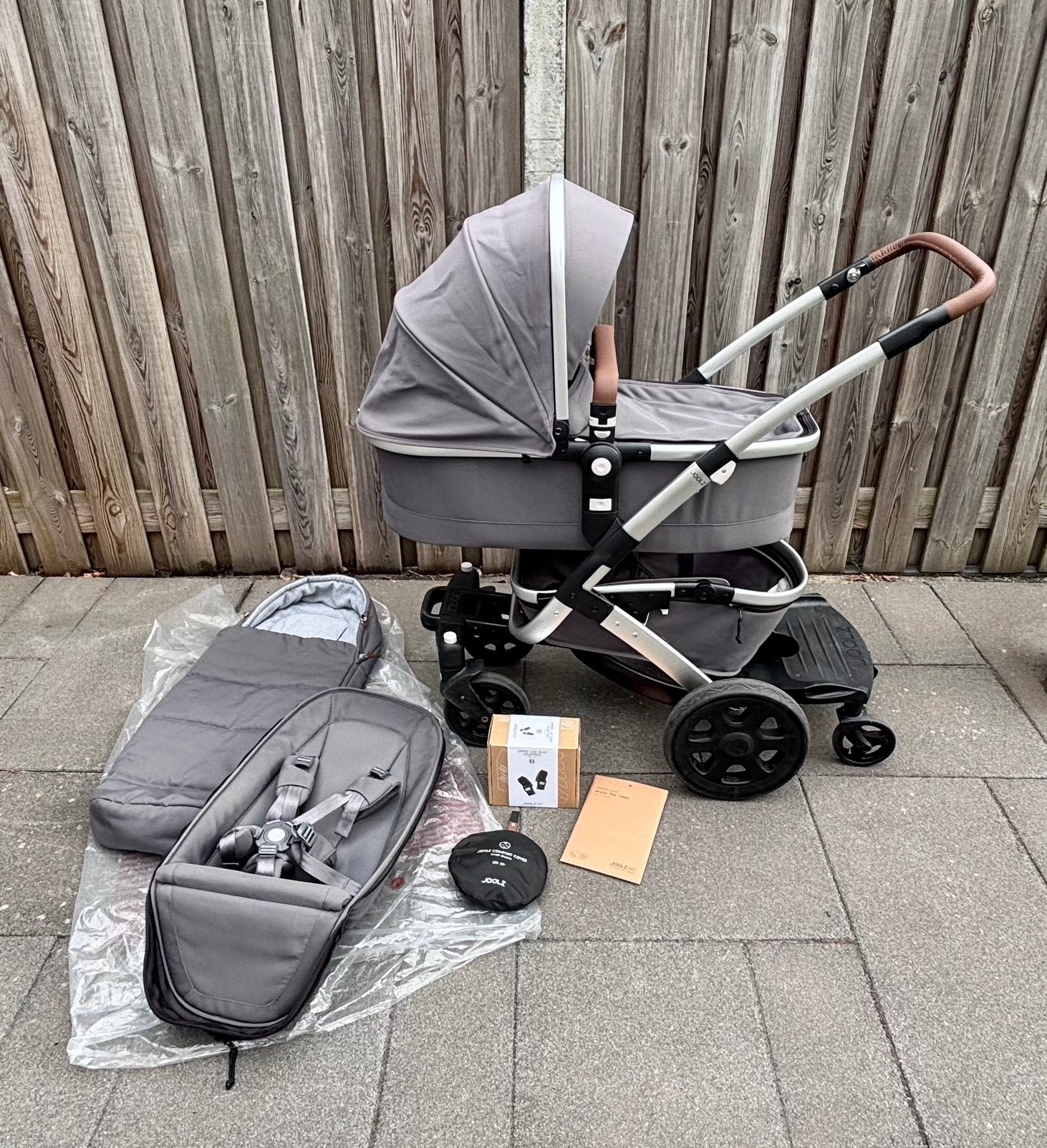 Joolz Geo2 Gorgeous Grey – met accessoires – nette staat!, Kinderen en Baby's, Gebruikt, Duowagen, Ophalen, Kinderwagen