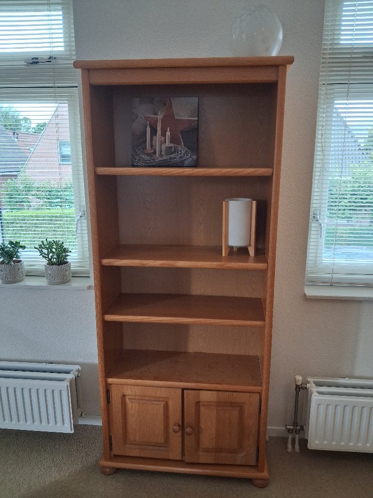 Boekenkast , dressoir en andere kasten, Ophalen, Gebruikt, Met deur(en), Eikenhout