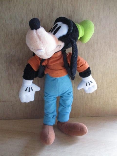 Disney Goofy pluche 27cm, Ophalen of Verzenden, Goofy of Pluto, Zo goed als nieuw, Beeldje of Figuurtje