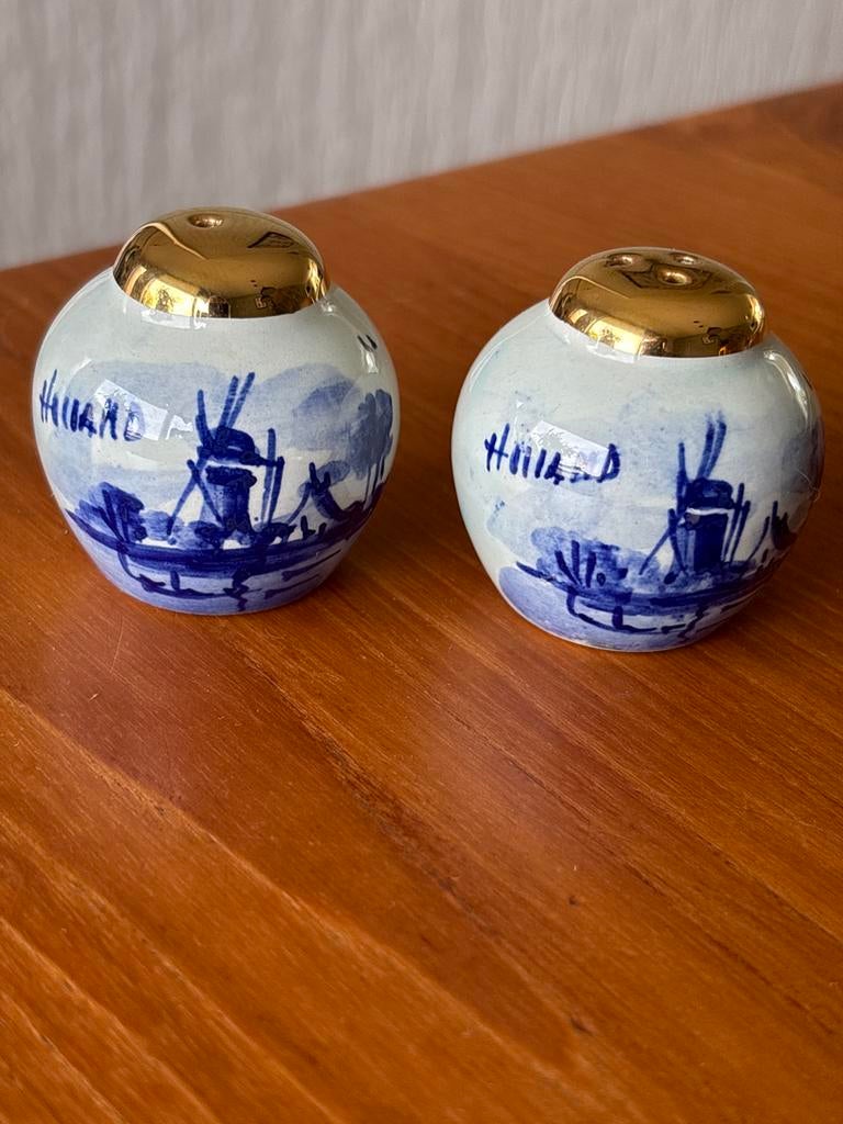 Delfts blauw peper- en zoutstel - Hollandse molens, Ophalen of Verzenden