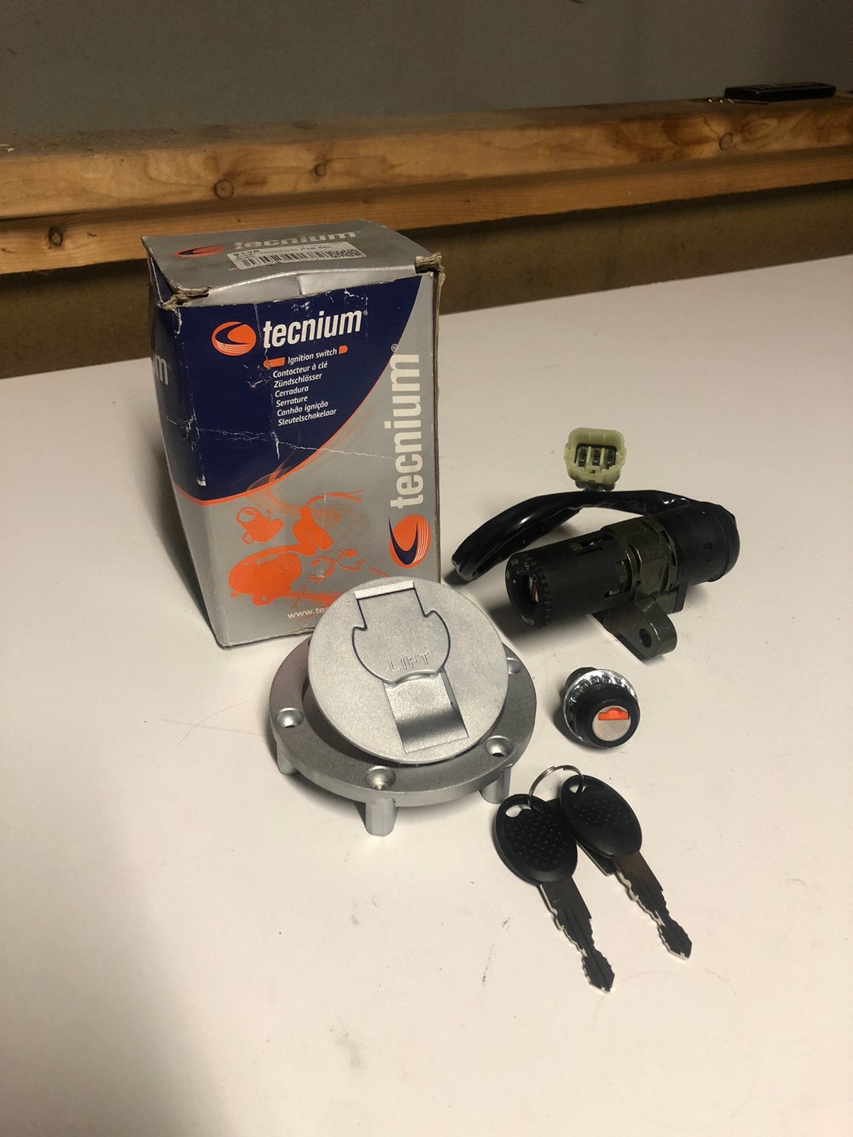 KTM 690/990 Duke Sloten set NIEUW, ., Nieuw, Ophalen of Verzenden, .