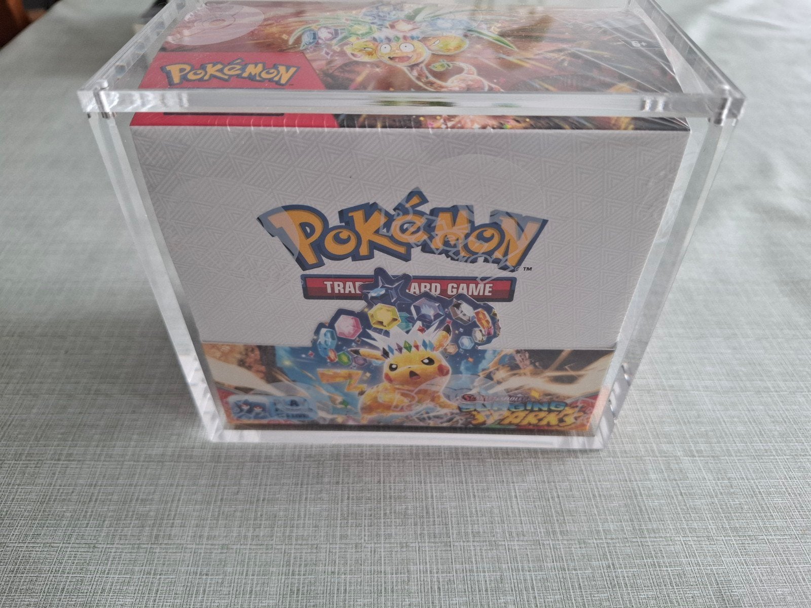 Pokémon TCG: Scarlet & Violet Surging Sparks Boosterbox, Ophalen of Verzenden, Nieuw, Boosterbox