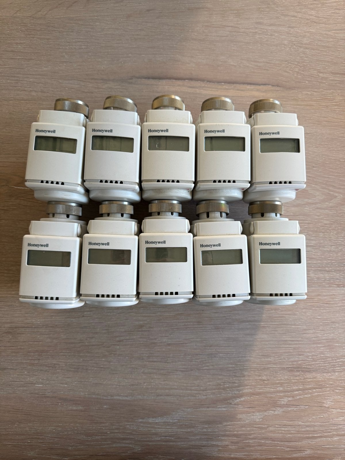 8x Honeywell Evohome HR80 draadloze radiatorthermostaten, Ophalen, Slimme thermostaat, Gebruikt