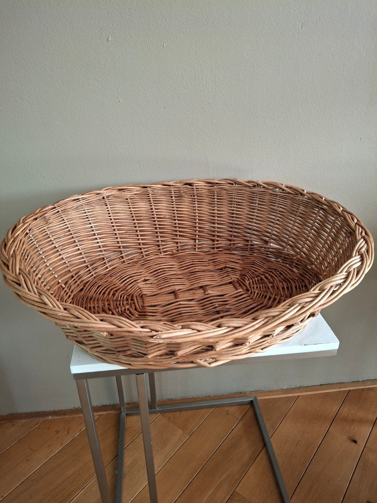 Ovale rieten poezen / honden mand, Dieren en Toebehoren, Kattenmanden, Ophalen of Verzenden, Zo goed als nieuw, Riet