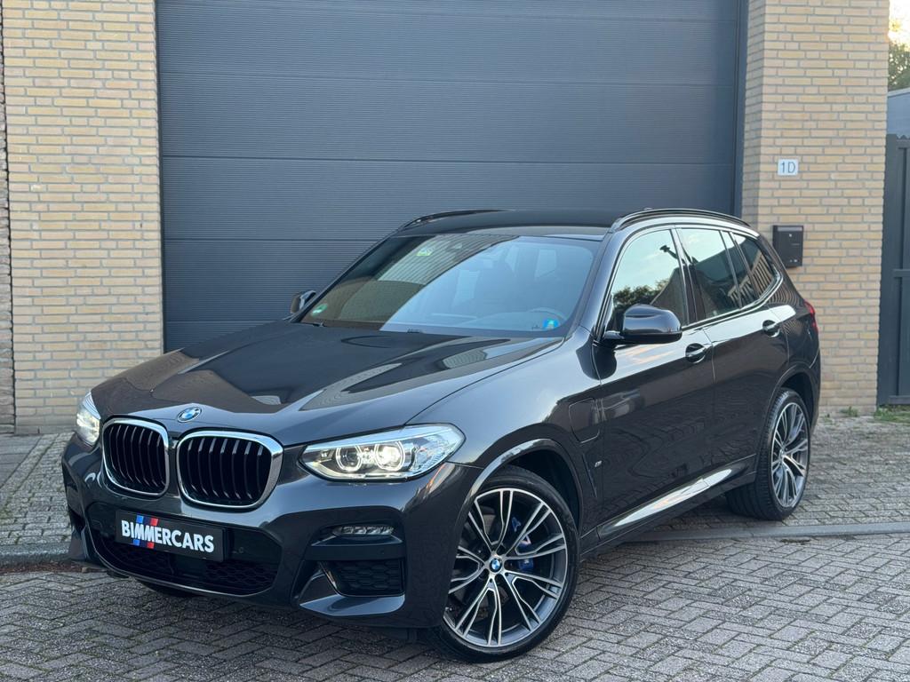 BMW X3 XDrive30e High Executive M Sport|M-Stoelen|HUD|HK|vol, Automaat, 1998 cc, Gebruikt, Zwart