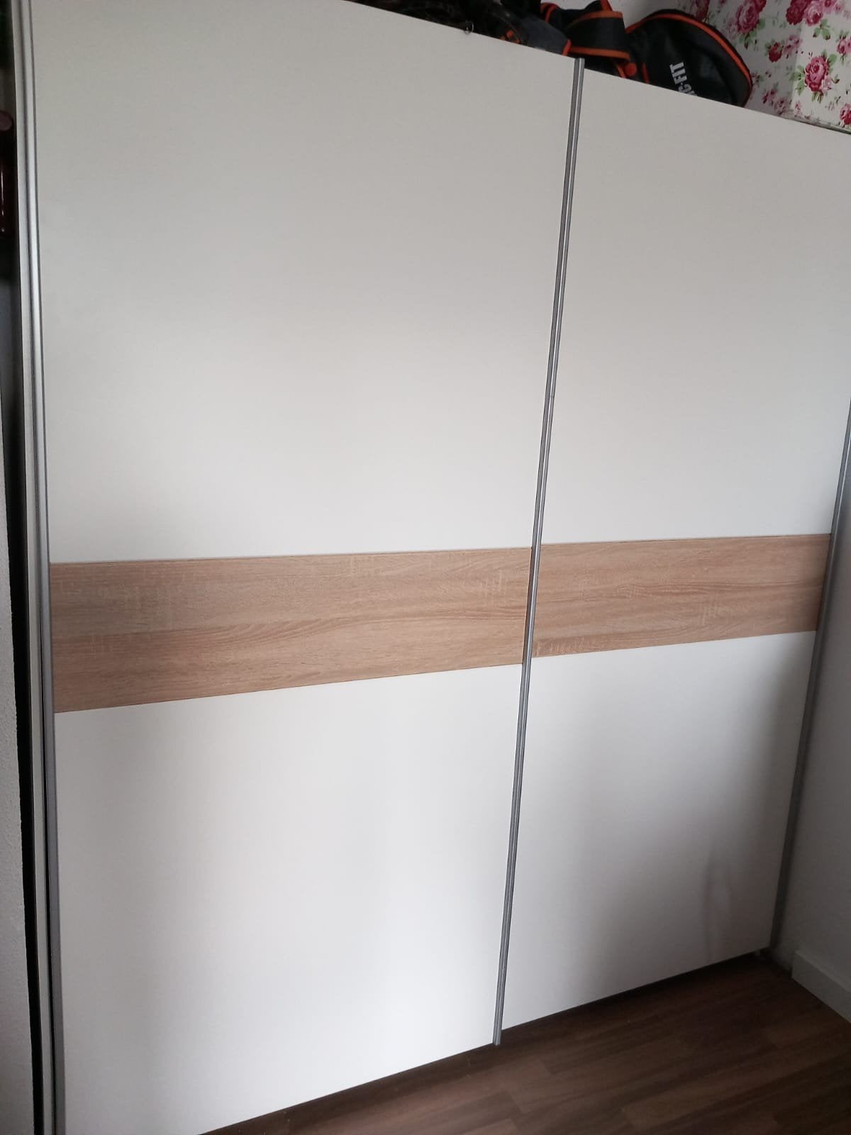 Mooie kledingkast genua wit /eiken met schuifdeuren, Ophalen, Gebruikt, 150 tot 200 cm, 150 tot 200 cm