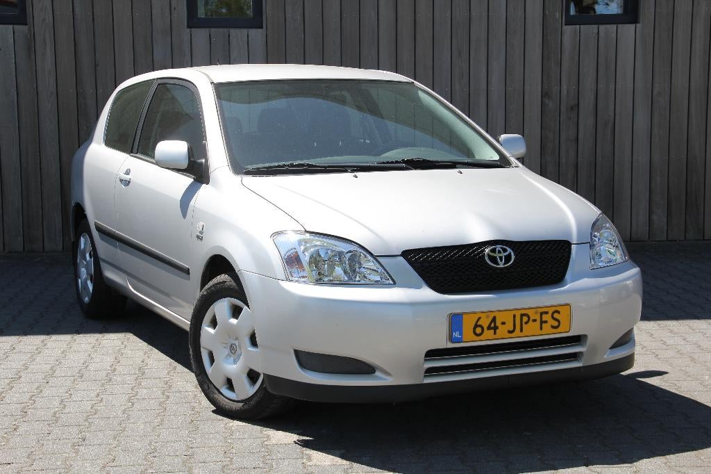 Toyota Corolla 1.4 Vvt-i 3DR Linea Terra 2002 Grijs, Auto's, Voorwielaandrijving, Metallic lak, 4 cilinders, 4 stoelen