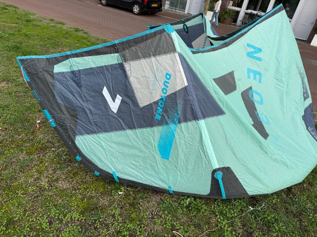 Duotone Neo SLS 7m 2021 – excellent condition, Watersport en Boten, Ophalen, Gebruikt, Geen board, Kite