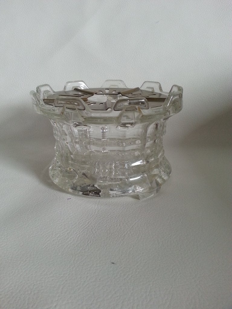 Glazen waxine licht warmhoud plaatje rond bewerkt, Ophalen, Zo goed als nieuw, Glas, Waxinelichthouder