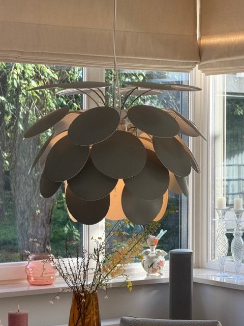 Foto 18 van Design Eetkamertafel COR Conic / Alvo stoelen en hanglamp