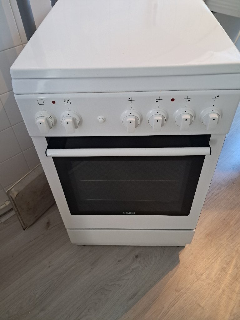 Siemens gasfornuis, Ophalen, Gebruikt, 4 kookzones, Gas