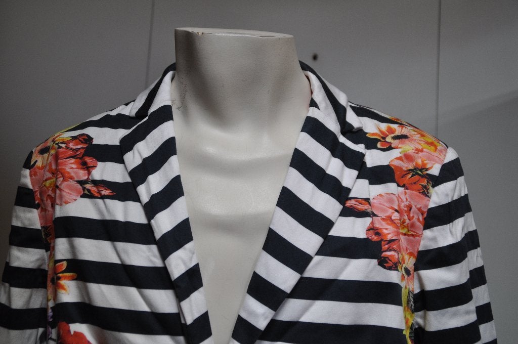 dd73 White Label Jasje maat 46, Ophalen of Verzenden, Zo goed als nieuw, Maat 46/48 (XL) of groter, Overige kleuren