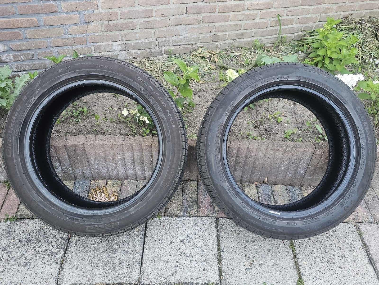 Pirelli All Season Runflat banden 225/50/18 (2 Stuks), Ophalen, Gebruikt, BMW