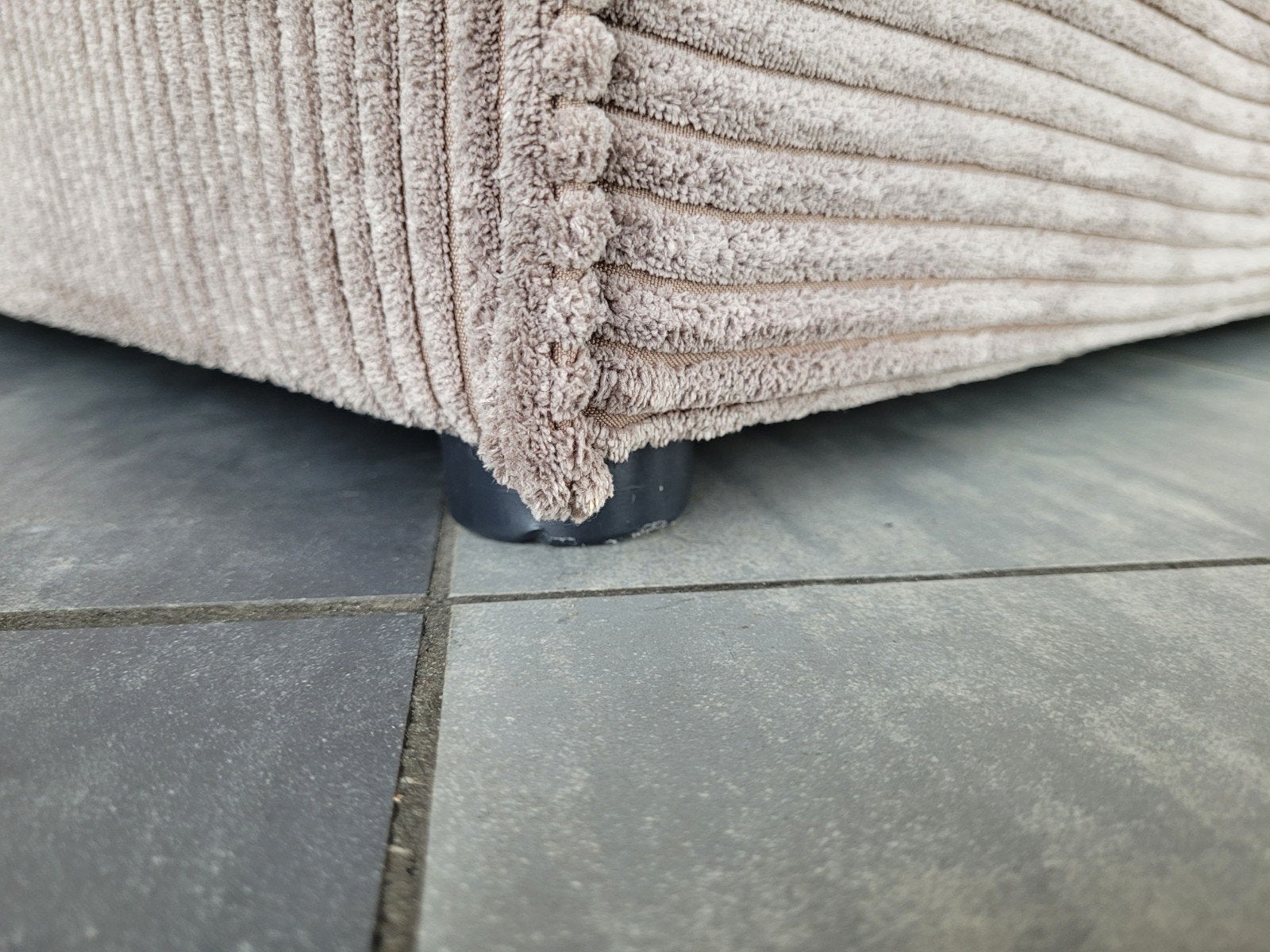Foto 4 van ✳️ OUTLET taupe ribstof LeGer hoekbank 285x165 | BEZORGEN