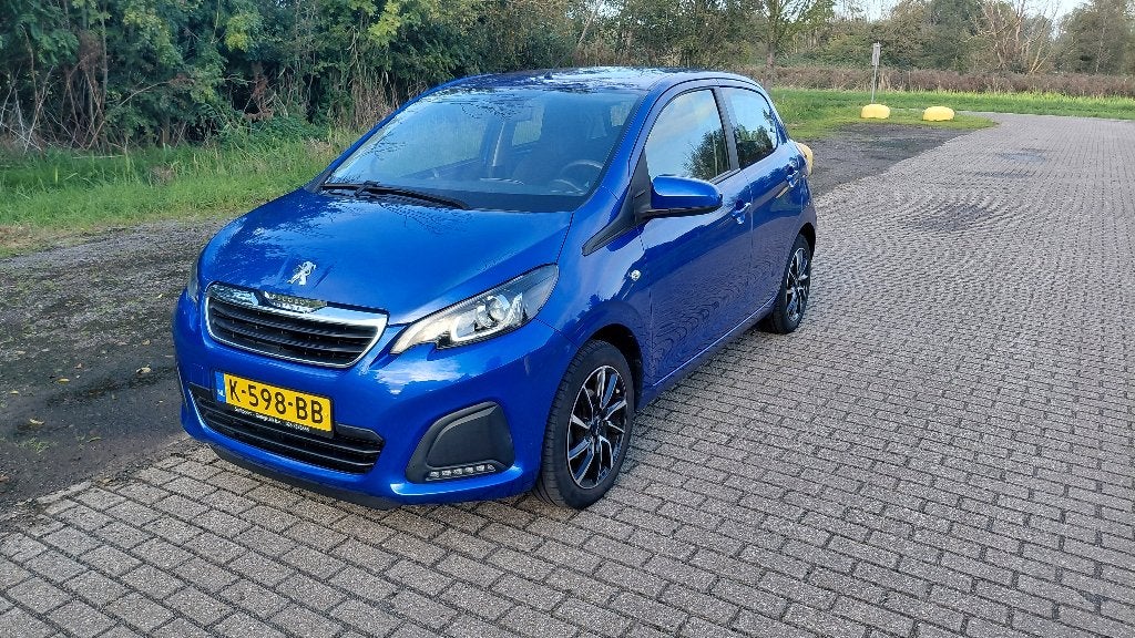 Peugeot 108 1.0 E-vti 72pk 5D 2019 Blauw, Auto's, Voorwielaandrijving, Dealer onderhouden, Stof, 4 cilinders