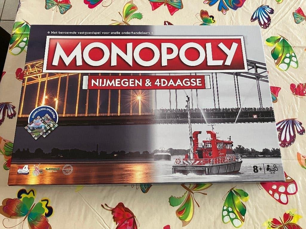 Monopoly Nijmegen & 4daagse ( nieuw ), Ophalen of Verzenden, Nieuw