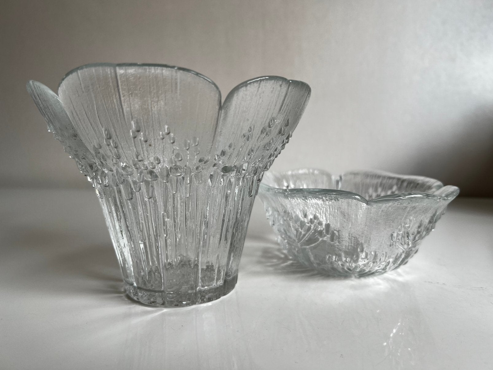 2 Fins Lasisepät Mäntsälä Vaas Schaal Ijsbloem Kallioinen, Schaal, Rond, Ophalen of Verzenden, Glas