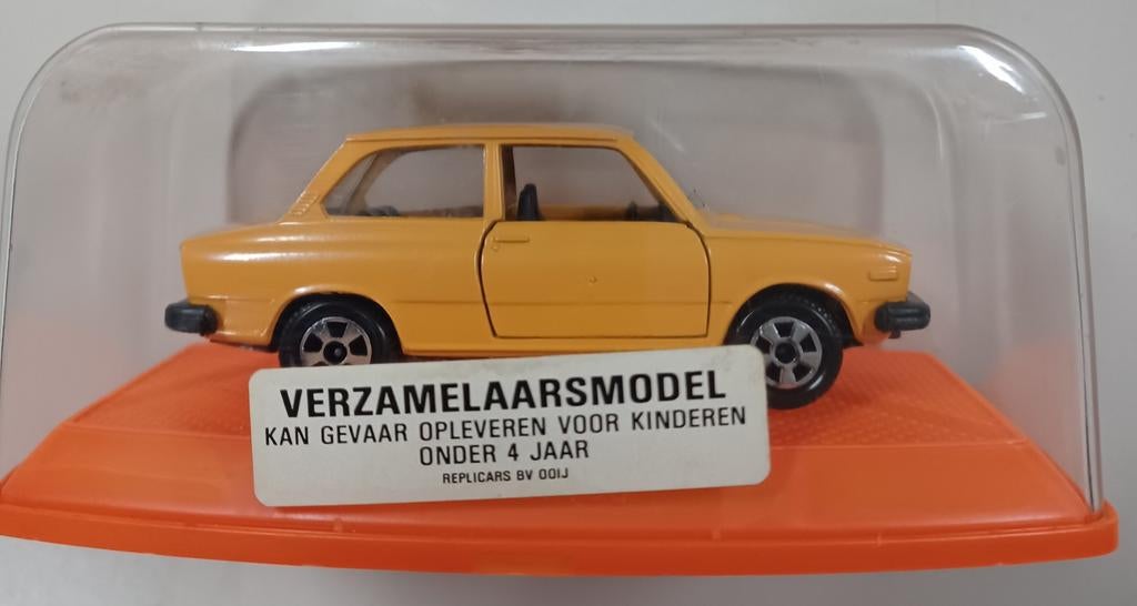 Guiloy Volvo Daf 66 de Bijenkorf verzamelaarsmodel, nieuw., Hobby en Vrije tijd, Modelauto's | 1:43, Ophalen of Verzenden, Nieuw