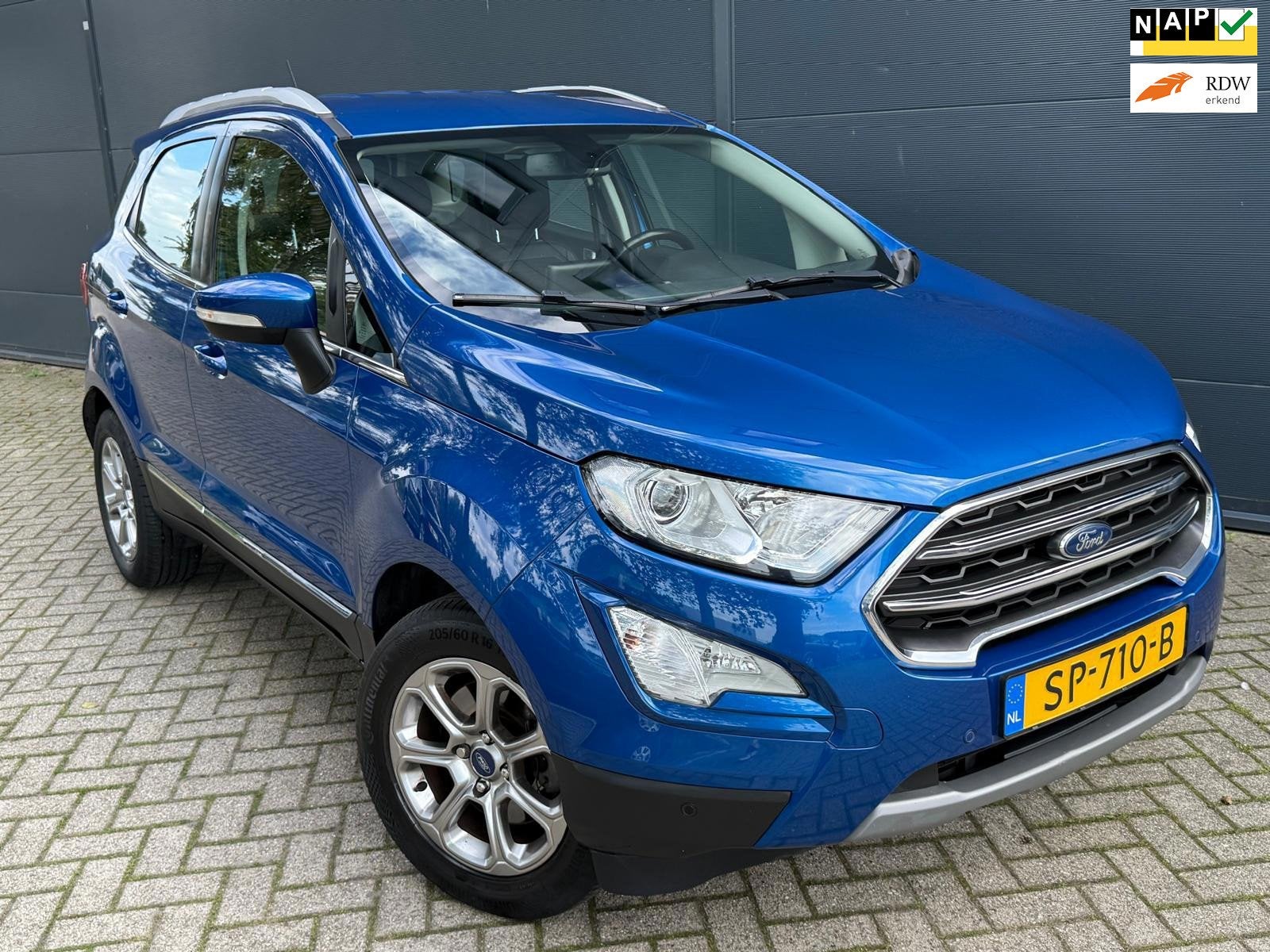 Ford EcoSport 1.0 EcoBoost/Navi/Carplay/Camera/trekhaak, Auto's, Voorwielaandrijving, Dealer onderhouden, 125 pk, Gebruikt