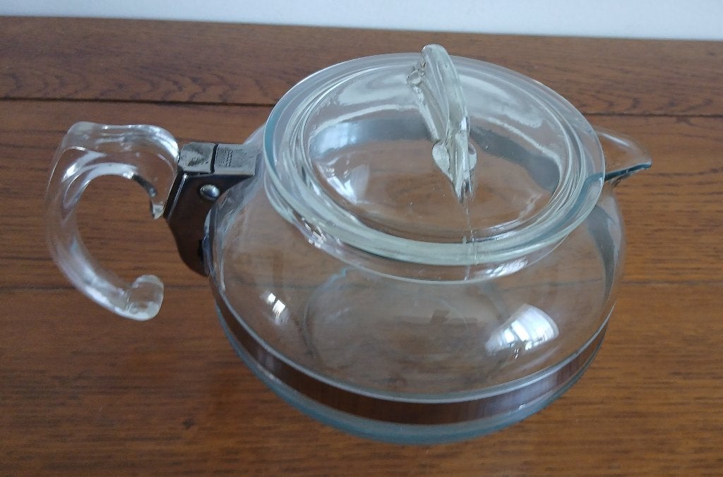 Pyrex Flameware theepot van Corning Glass Works, model 8126, Ophalen of Verzenden, Metaal, Overige merken, Overige typen