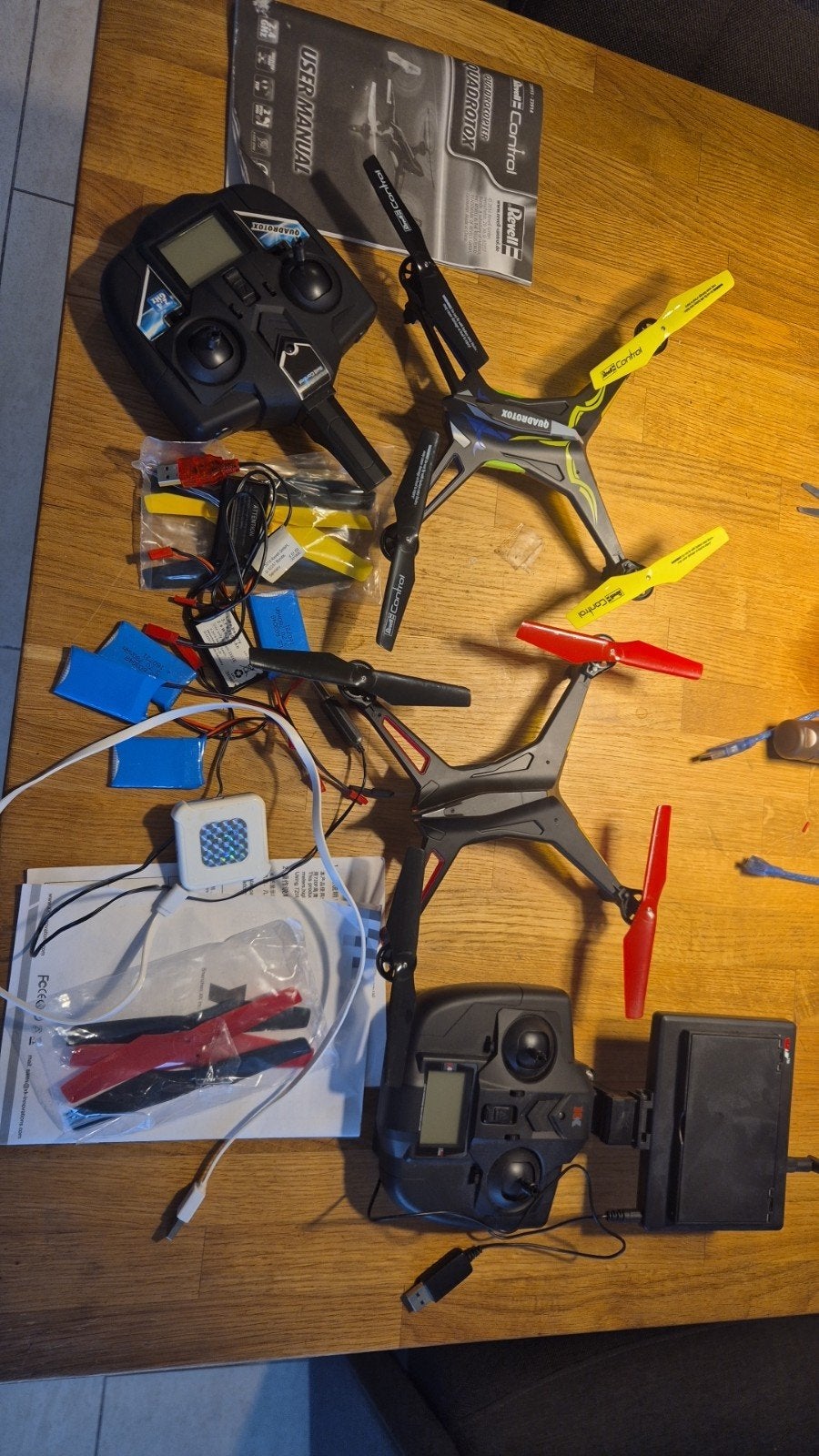 Drone Set - 2 Drones & Accessoire XK250, Ophalen of Verzenden