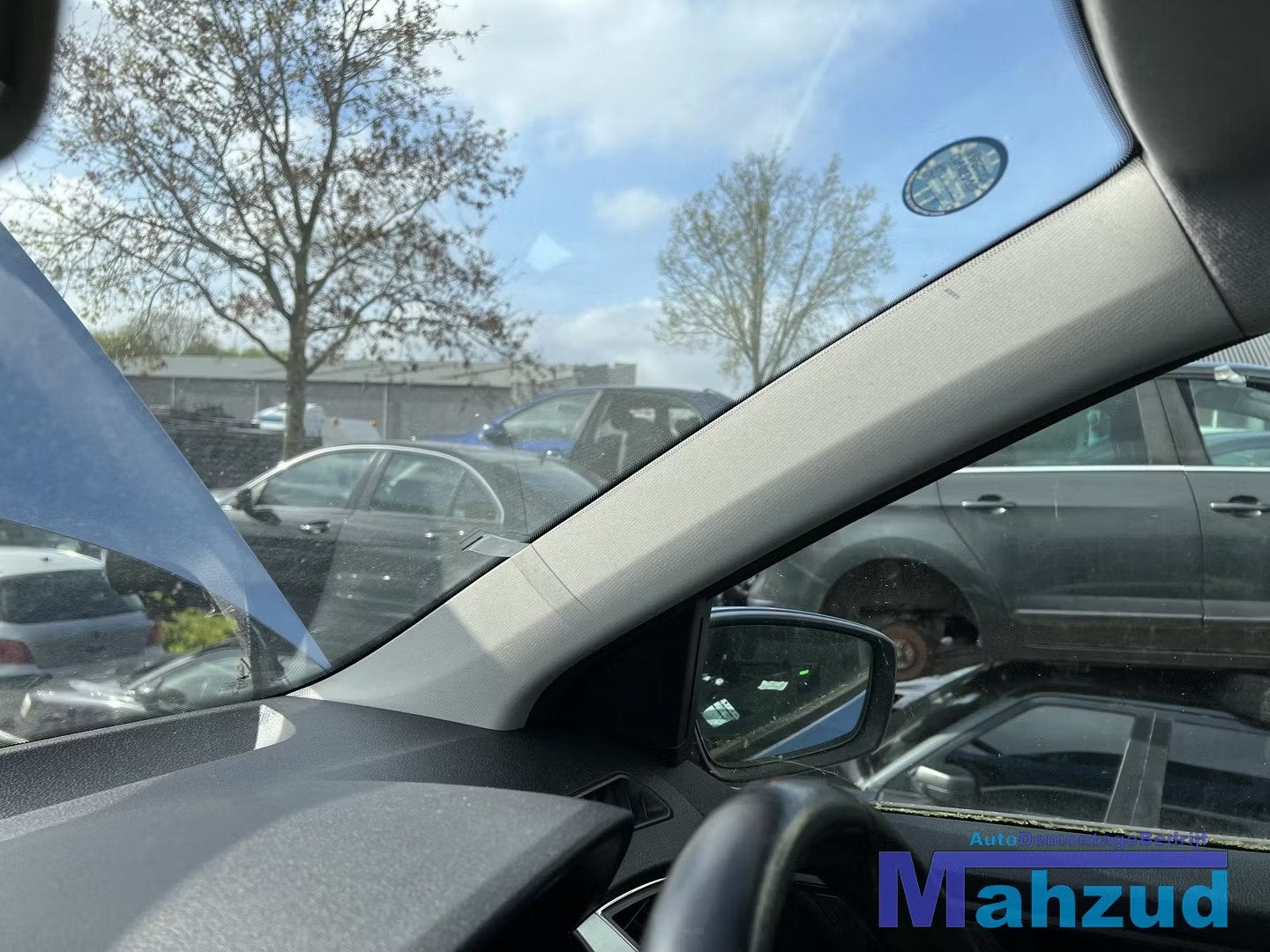 SKODA FABIA 3 rechts a stijl kap 2014-2021, Auto-onderdelen, Skoda, Skoda Auto a.s., Gebruikt, Infoline@skoda-auto.cz