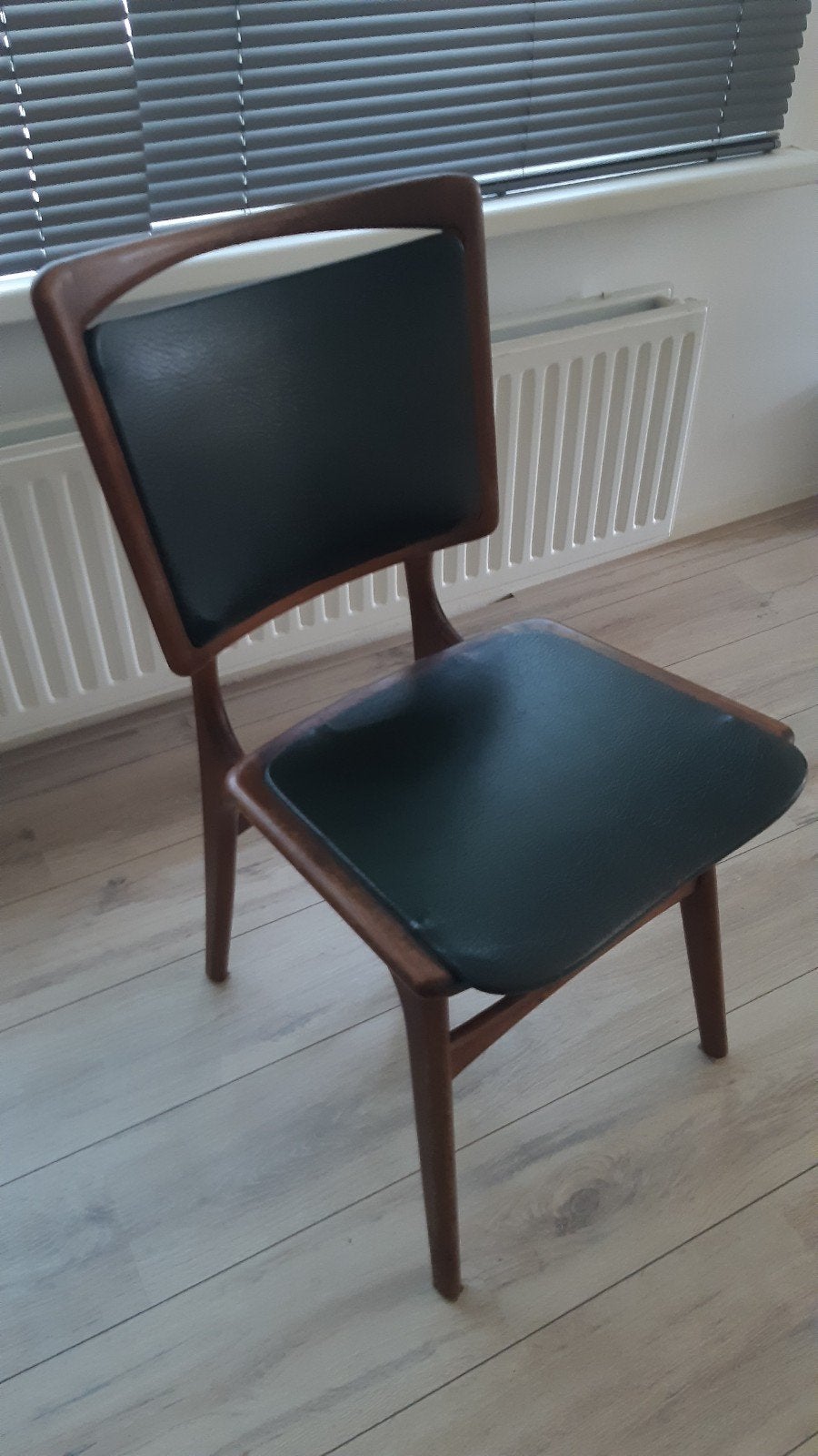4 Vintage Teak hout Eetkamerstoelen met Groen Skai Leer, Ophalen