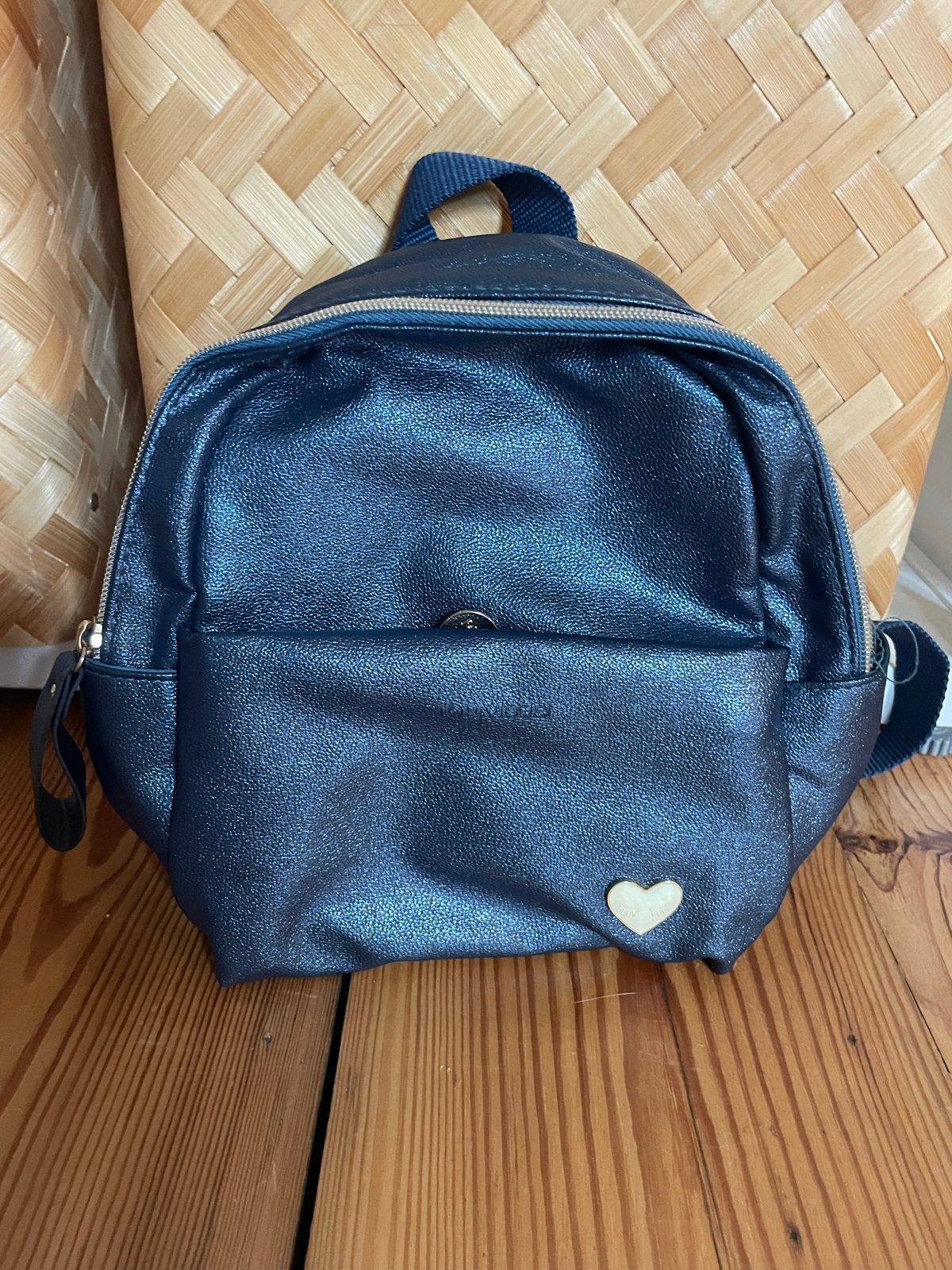 Top model donkerblauwe mini rugzak met hartje, Minder dan 30 cm, Nieuw, Minder dan 25 cm, Ophalen
