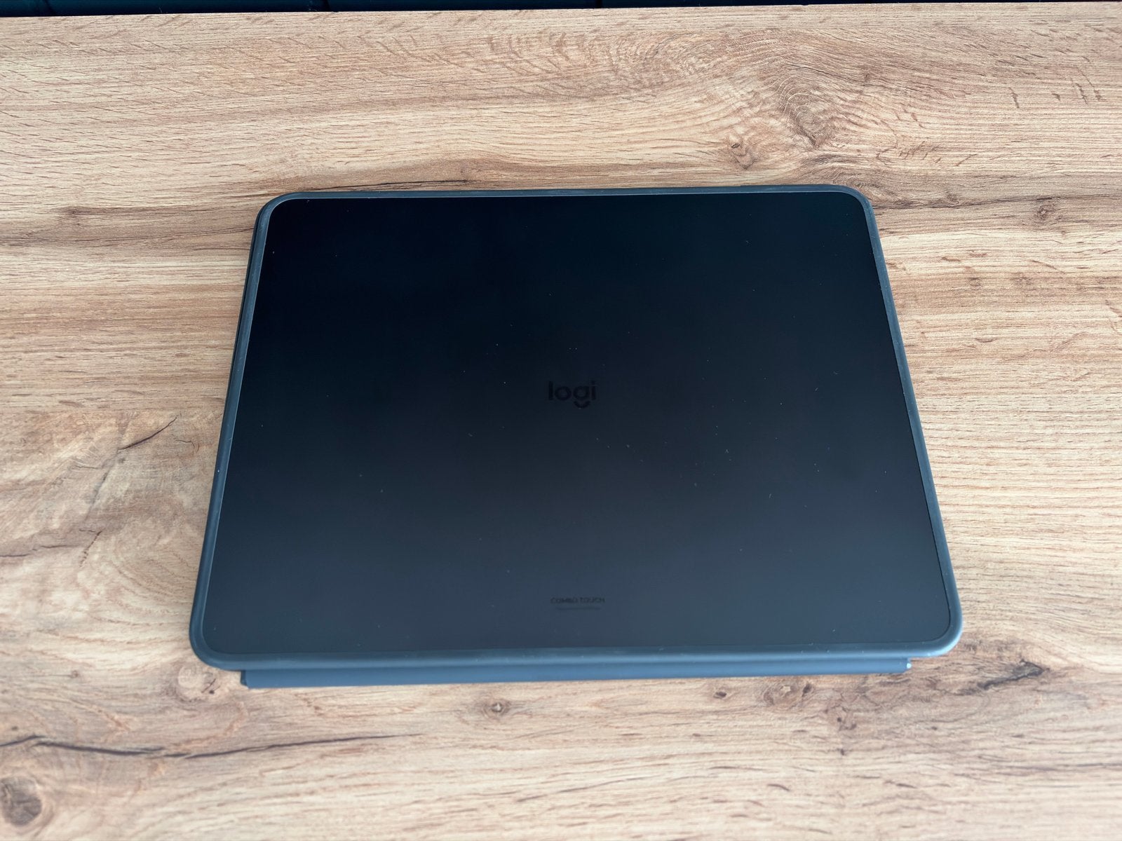 Logitech Combo Touch Keyboard Case voor iPad Pro 12.9-inch (, Overige typen, Ophalen of Verzenden, Zo goed als nieuw, Draadloos