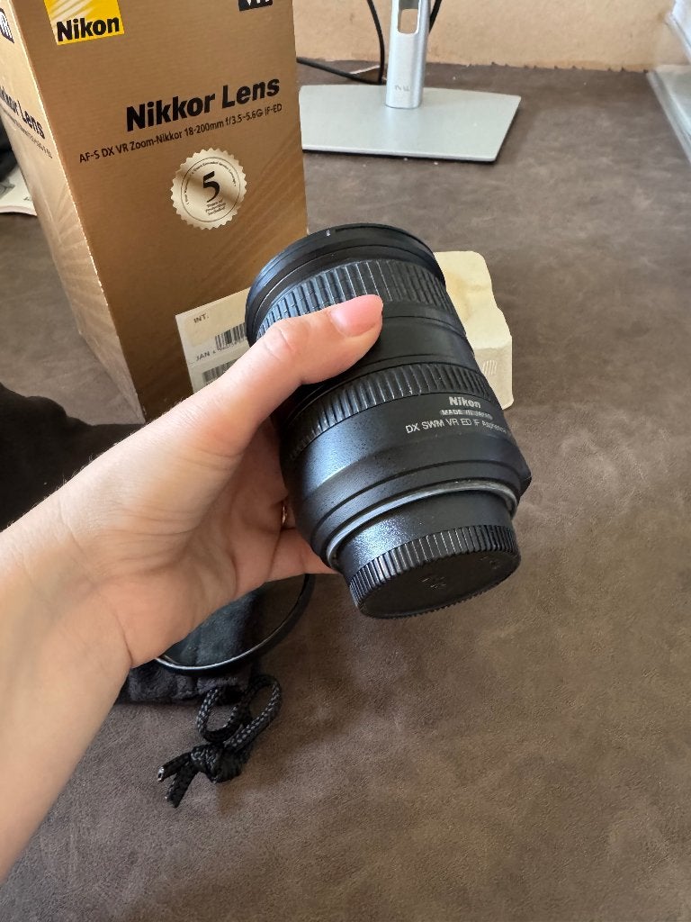 Nikon AF-S DX VR 18-200mm f/3.5-5.6G IF-ED, Gebruikt, Nikon, Zoom, Telelens