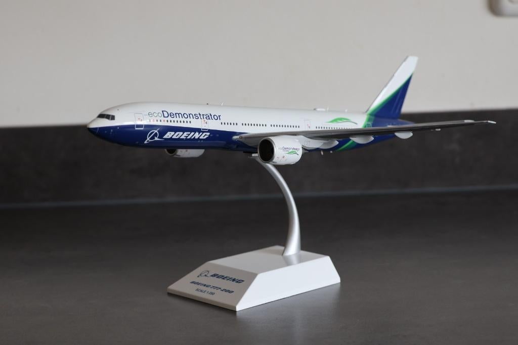 Boeing 777-200 / JCWINGS, Ophalen of Verzenden, Zo goed als nieuw, Schaalmodel