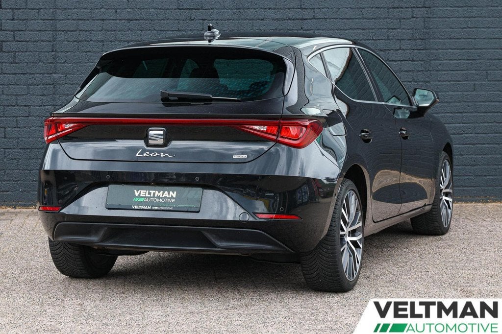 Seat Leon 1.4 TSI eHybrid PHEV FR ACC STUURVERWARMING CAMERA, Auto's, Seat, Gebruikt, Euro 6, Leon, Automatische klimaatregeling