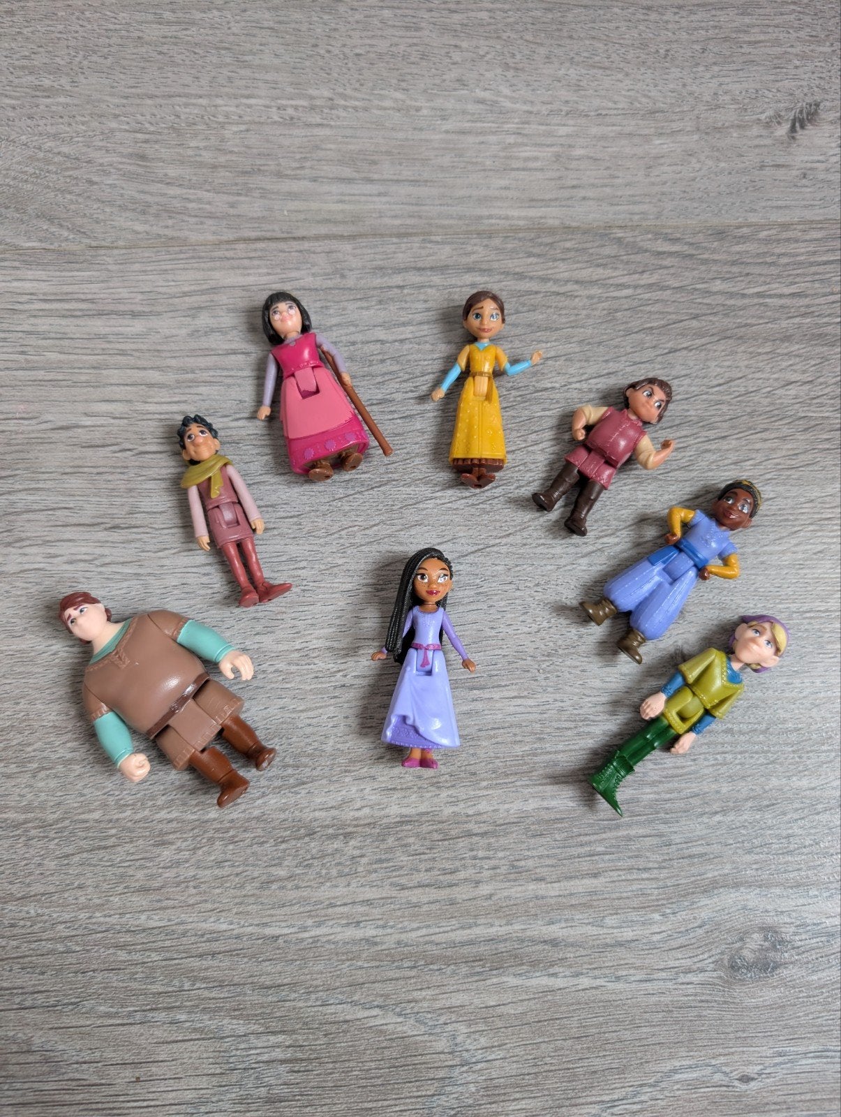 Set van 7 kleine speelpoppen van Disney Wish, Ophalen, Overige figuren, Gebruikt, Beeldje of Figuurtje