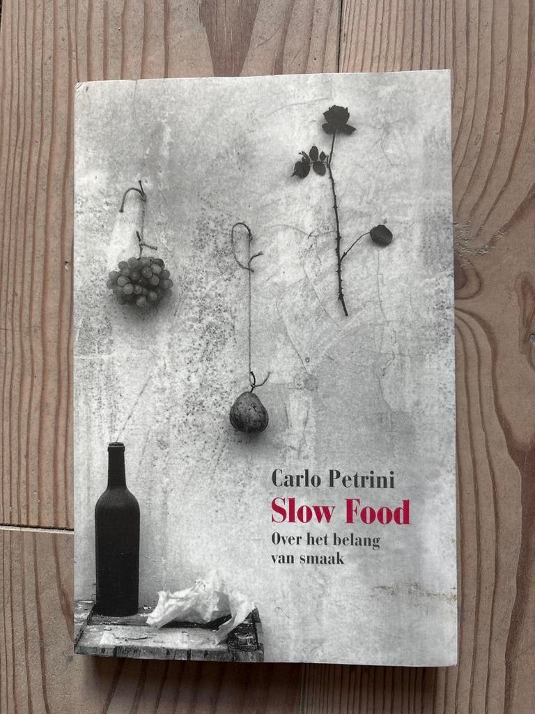Carlo Petrini - Slow Food, Boeken, Italië, Overige typen, Ophalen of Verzenden, Zo goed als nieuw
