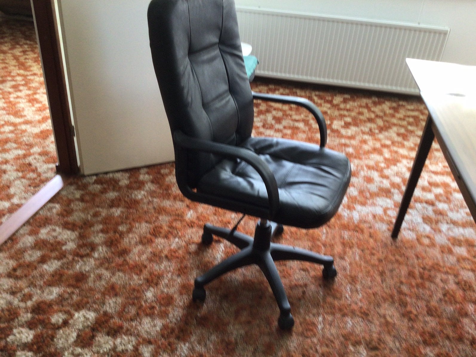 Bureau stoel, Ophalen, Zo goed als nieuw, Zwart